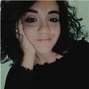 Studentessa all'ultimo anno di liceo con certificazioni Cambridge (livello C1) per lezioni a ragazzi fino al quarto anno di liceo